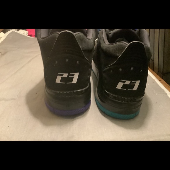 Jordan shoes - Picture 4 of 7